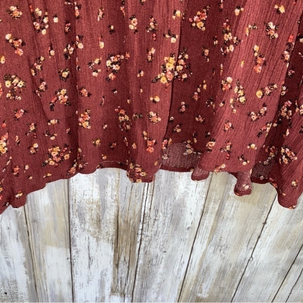 Jodifl Make This Moment Red Floral Blouse - Picture 5 of 6